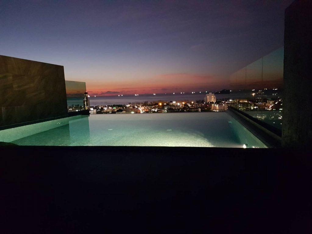 Appartamento Searocco Phuket Patong Esterno foto